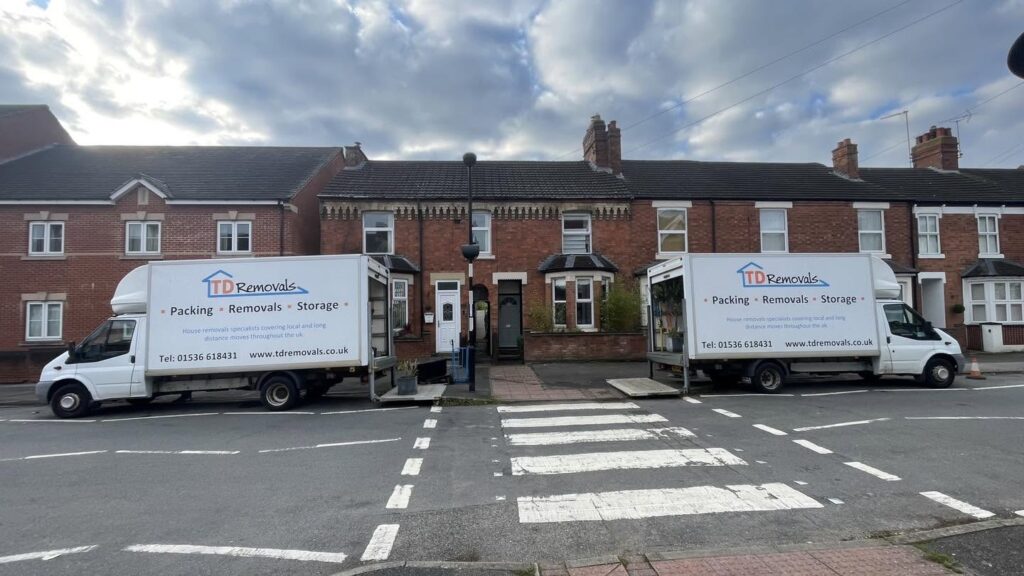 kettering small distance house removal