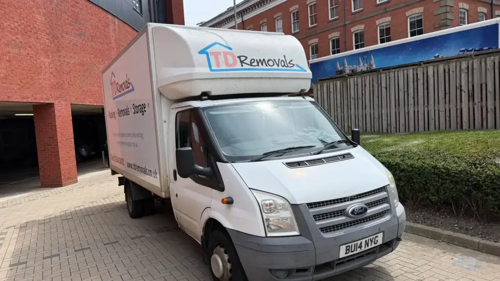 rothwell to leicester house removal